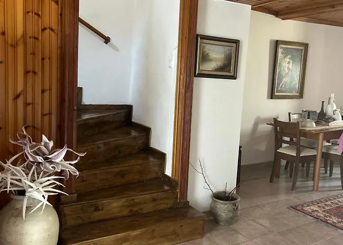 Amfipolis Root House Proti