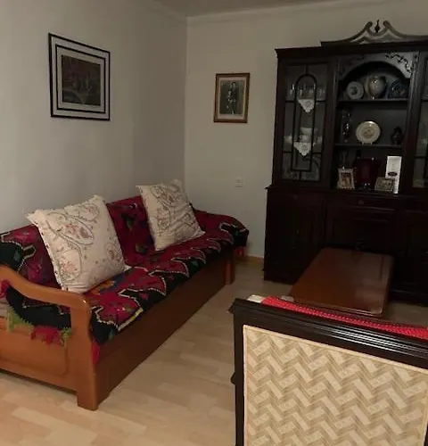 Amfipolis Root House Proti