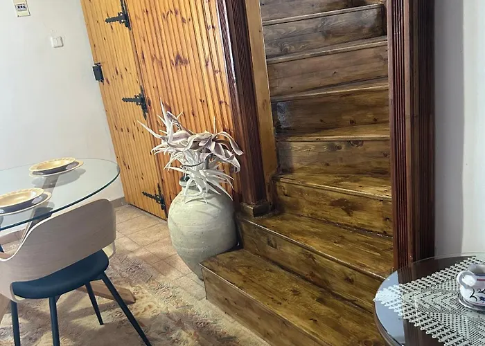 Amfipolis Root House * Proti